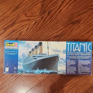 Revell Monogram TITANIC Plastic Model Kit